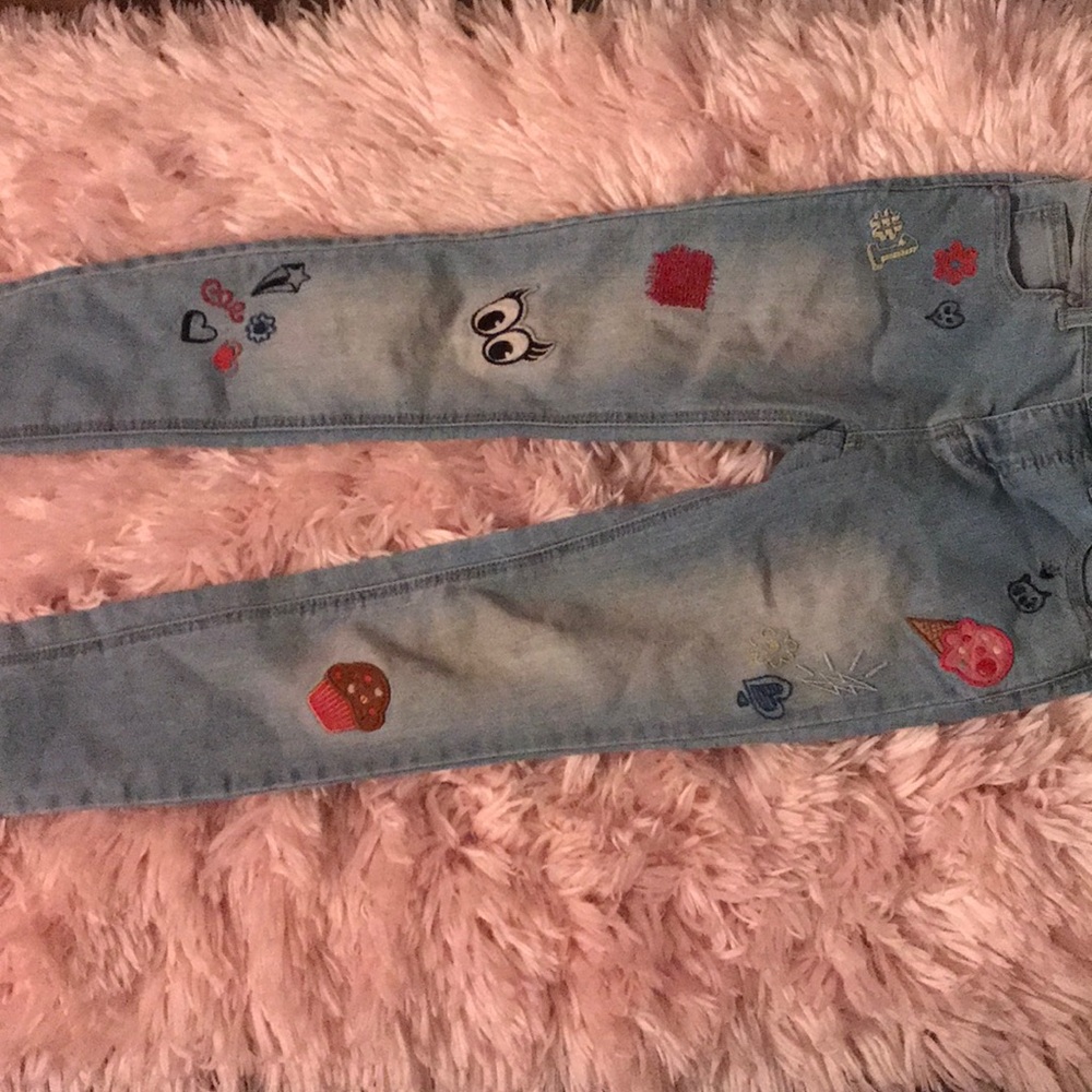 Cat & Jack super skinny jean with cool patches